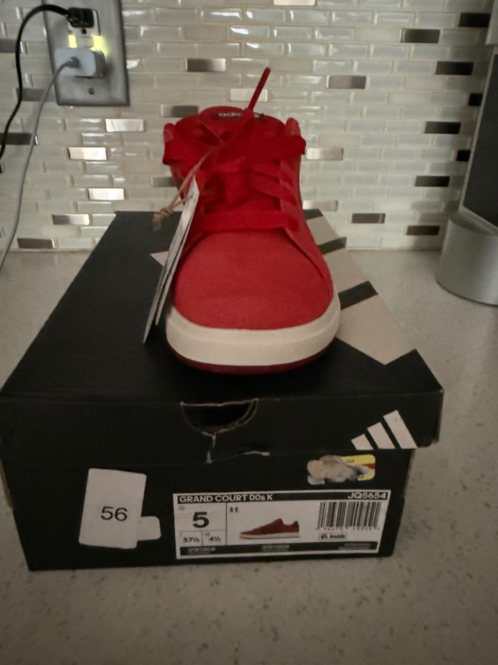 Adidas W5 grand court OO